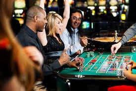 BandarQ hand ranking chart and card values at bahasaslot